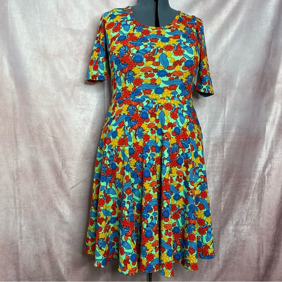 LuLaRoe Nicole Dress in “HOUSE OF HONG” Print NWT Size XL - Picture 1 of 11